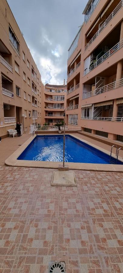 Apartament Dos Playas Torrevieja Buitenkant foto